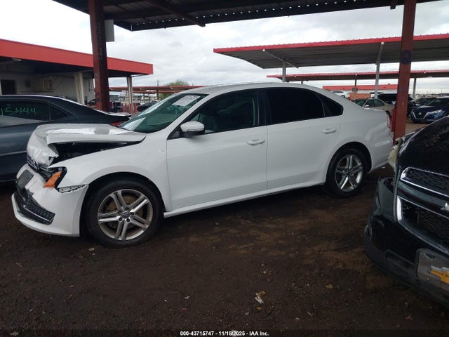 Volkswagen Passat 1.8t Wolfsburg Edition 2014 1VWAT7A39EC086893 Image 14