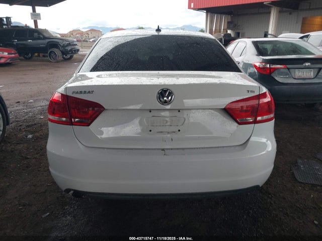 Volkswagen Passat 1.8t Wolfsburg Edition 2014 1VWAT7A39EC086893 Image 16