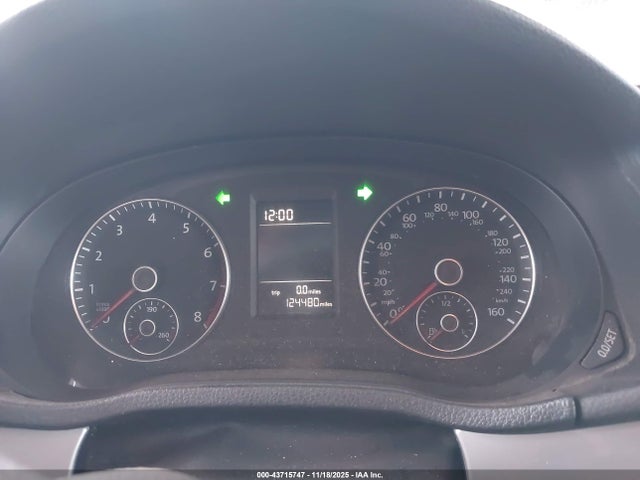 Volkswagen Passat 1.8t Wolfsburg Edition 2014 1VWAT7A39EC086893 Image 7