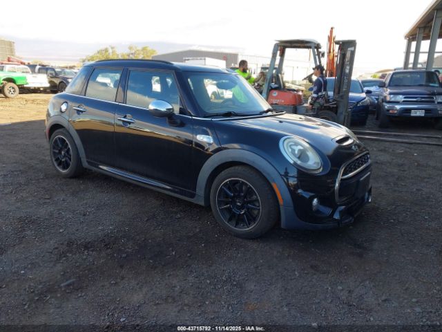 2016 MINI HARDTOP WMWXU3C51G2D30627