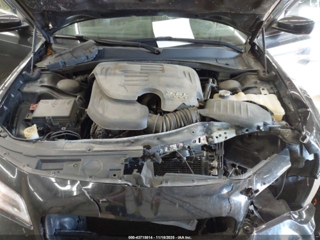 2019 CHRYSLER 300 2C3CCAGG1KH651623 Photo 9