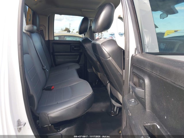 Продаж на аукціоні авто 2021 Ram 1500 Classic Tradesman  4x2 6'4 Box, vin: 1C6RR6FG0MS569016, номер лоту: 43715817