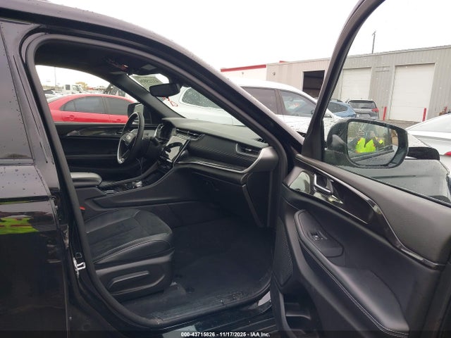 2023 JEEP GRAND CHEROKEE L 1C4RJKAG7P8700900 Photo 4