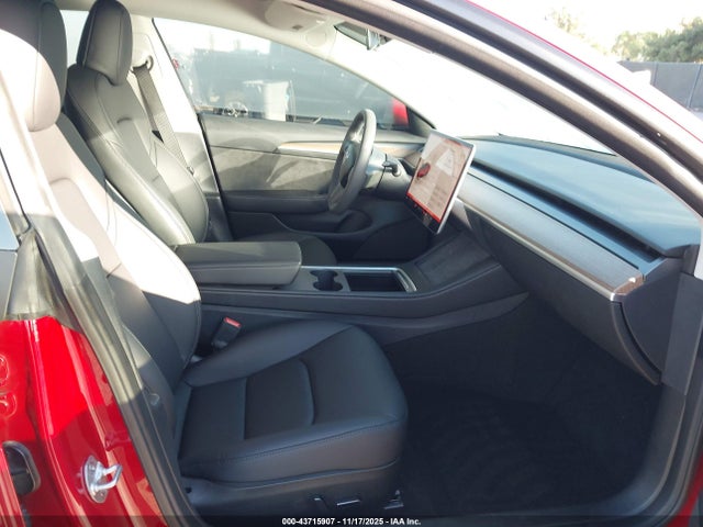 2023 TESLA MODEL 3 5YJ3E1EAXPF616113 Photo 4