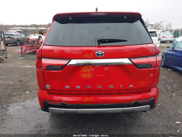43715956 :رقم المزاد ، 7SVAAABA8PX014829 vin ، 2023 Toyota Sequoia Limited مزاد بيع