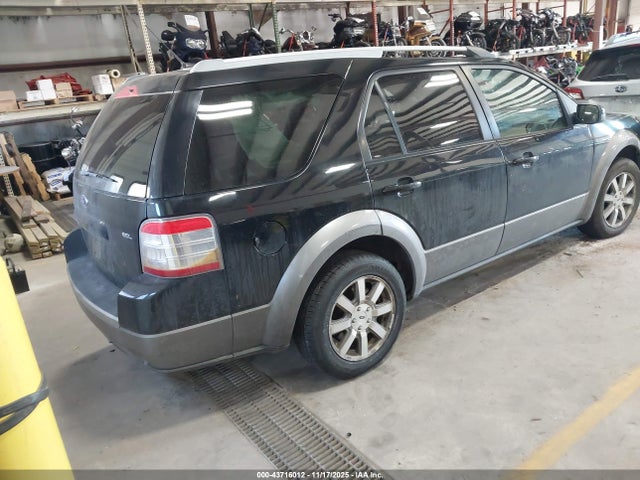 2008 FORD TAURUS X 1FMDK02W08GA44270 Photo 3