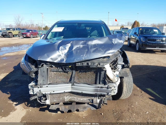 43716020 :رقم المزاد ، 5GAERBKW3MJ221358 vin ، 2021 Buick Enclave Fwd Essence مزاد بيع