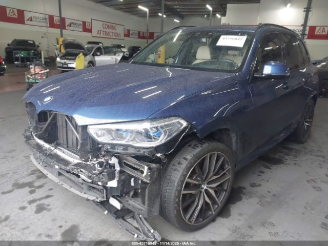 2021 BMW X5 5UXCR6C02M9H27807 Photo 1
