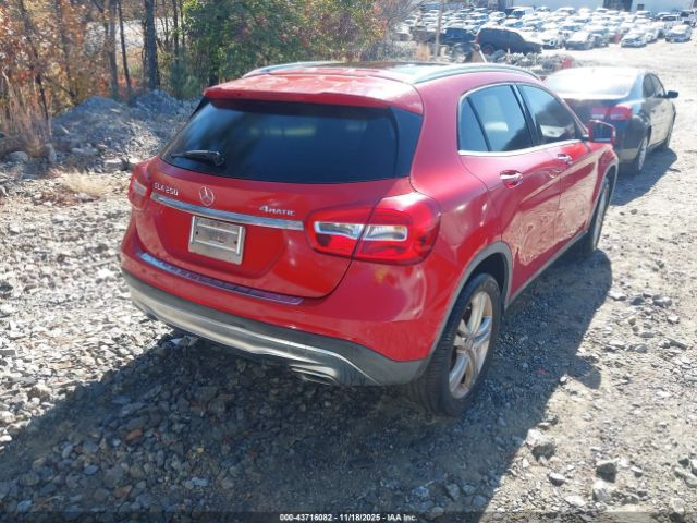 2016 MERCEDES-BENZ GLA 250 WDCTG4GB4GJ220747 Photo 3