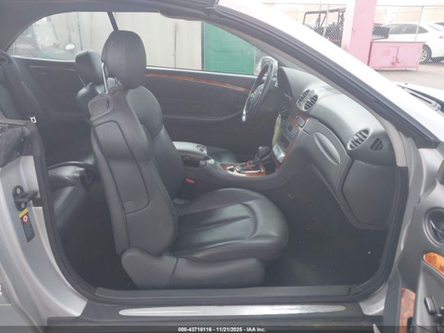 2004 MERCEDES-BENZ CLK 500 WDBTK75G44T023533 Photo 4
