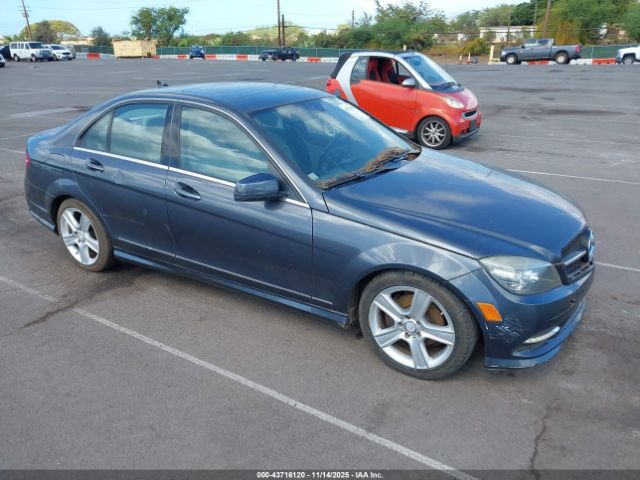 2011 MERCEDES-BENZ C 300 WDDGF5EB2BR153116