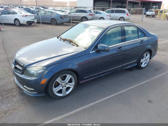 2011 MERCEDES-BENZ C 300 WDDGF5EB2BR153116 Photo 1