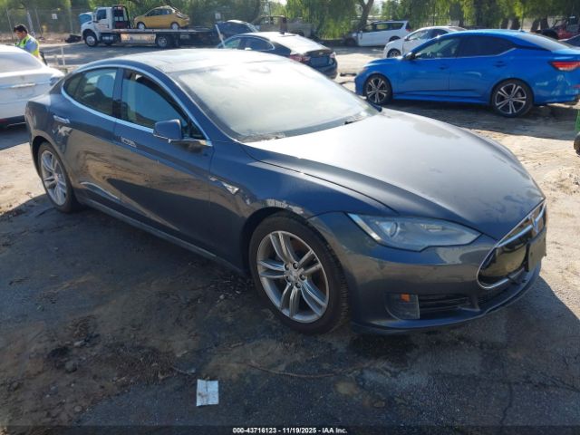 2016 TESLA MODEL S 5YJSA1E19GF131727