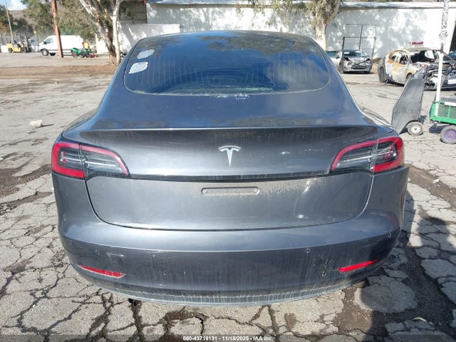 Tesla Model 3 Long Range/mid Range/standard Range/standard Range Plus 2019 5YJ3E1EA8KF401953 Image 15
