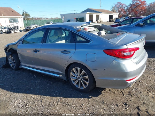 2017 Hyundai Sonata Sport მანქანა იყიდება აუქციონზე, vin: 5NPE34AF7HH556196, აუქციონის ნომერი: 43716143