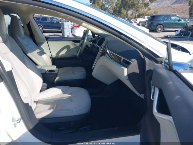 2013 TESLA MODEL S 5YJSA1AG6DFP08736 Photo 4