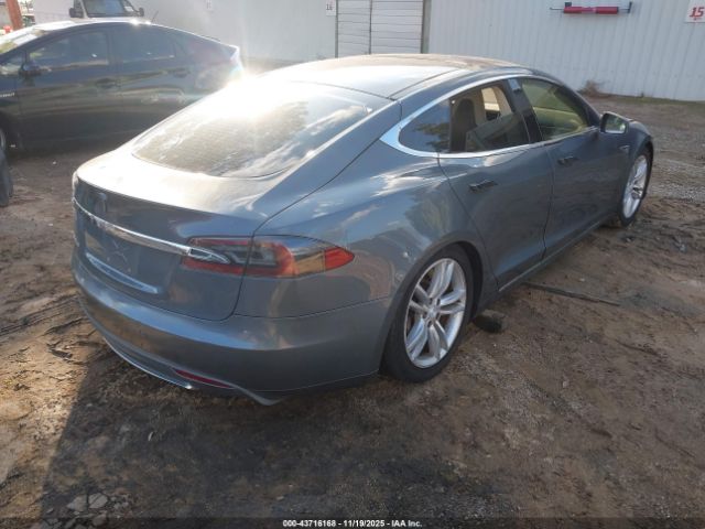 2013 TESLA MODEL S 5YJSA1CG0DFP06381 Photo 3