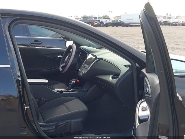 2022 CHEVROLET MALIBU 1G1ZD5ST9NF157538 Photo 4