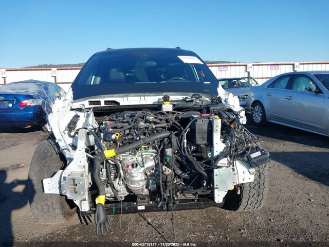 Nissan Pathfinder 2023 5N1DR3BD8PC203411 Image 13