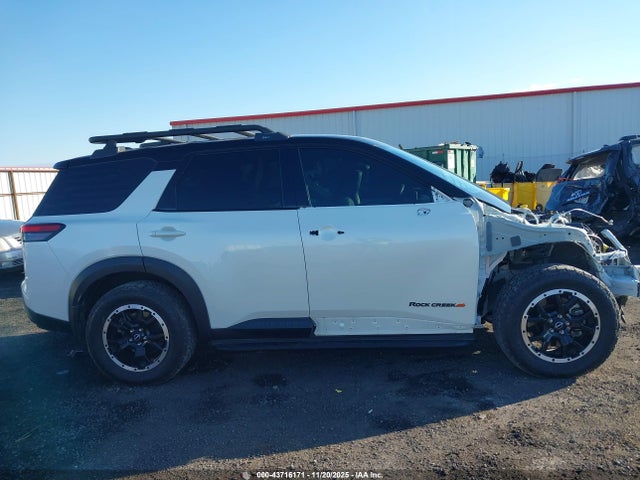Nissan Pathfinder 2023 5N1DR3BD8PC203411 Image 14
