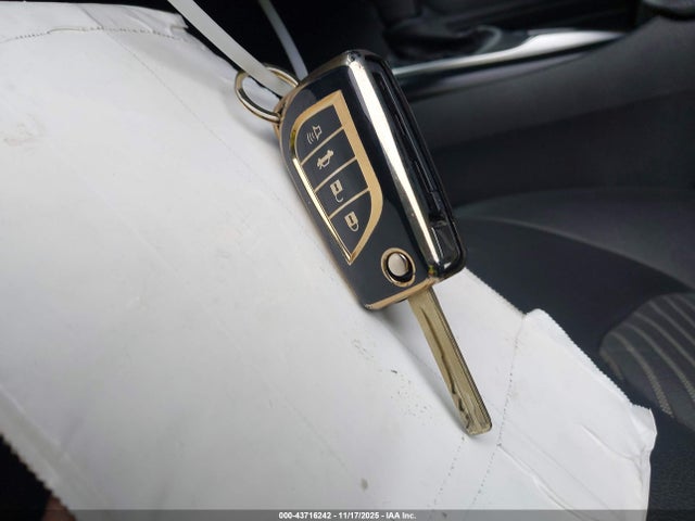 4T1G11AKXLU940493 Toyota CAMRY SE