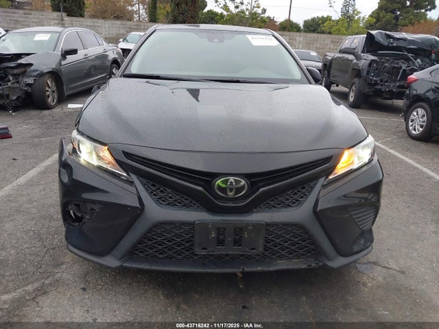 4T1G11AKXLU940493 Toyota CAMRY SE