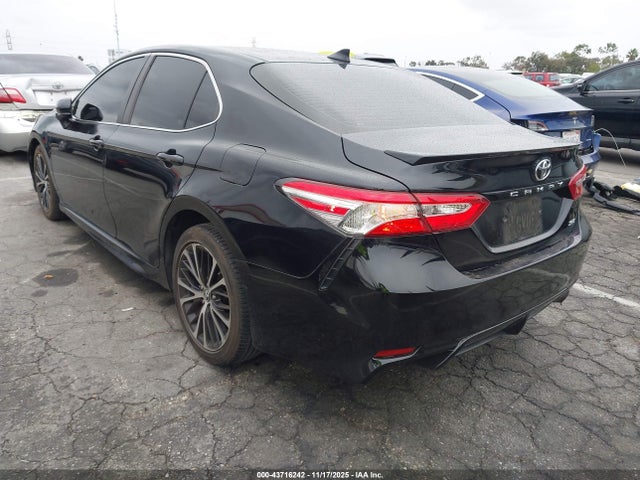 4T1G11AKXLU940493 Toyota CAMRY SE