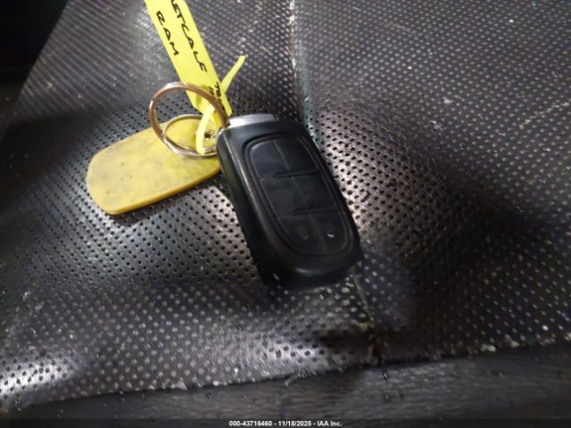 2017 RAM 2500 3C6UR5FL0HG613093 Photo 10