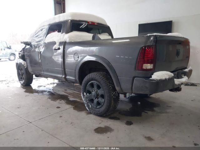 2017 RAM 2500 3C6UR5FL0HG613093 Photo 2