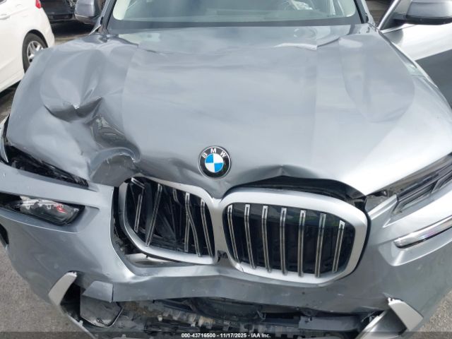 2025 BMW X7 5UX23EM08S9W25721 Photo 9