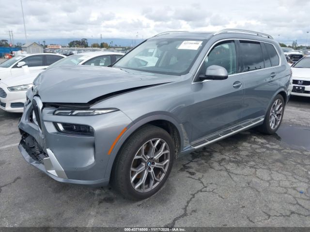 2025 BMW X7 5UX23EM08S9W25721 Photo 1