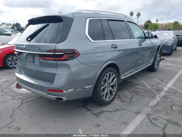 2025 BMW X7 5UX23EM08S9W25721 Photo 3