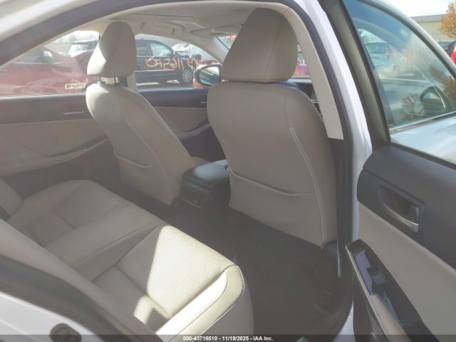 2019 LEXUS IS 300 JTHC81D27K5034089 Photo 7