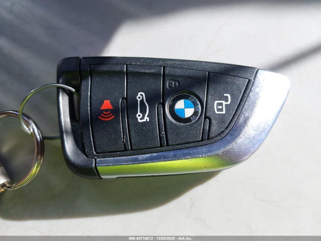 3MW89FF02R8E39476 BMW 330i Xdrive