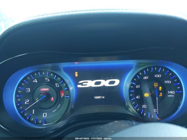 2019 CHRYSLER 300 2C3CCABG8KH515691 Photo 6