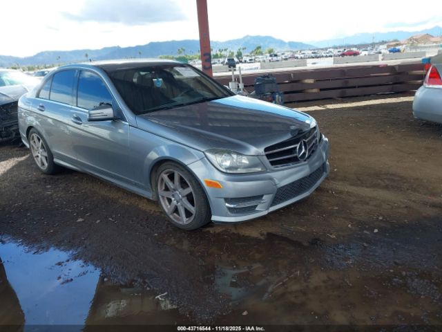 2014 MERCEDES-BENZ C 250 WDDGF4HB6EA963602