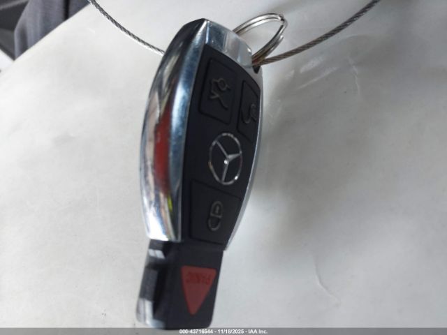 2014 MERCEDES-BENZ C 250 WDDGF4HB6EA963602 Photo 10