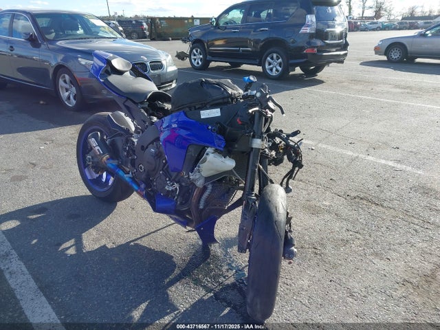 Продажа на аукционе авто 2023 Yamaha Yzfr1, vin: JYARN66E1PA003469, номер лота: 43716567