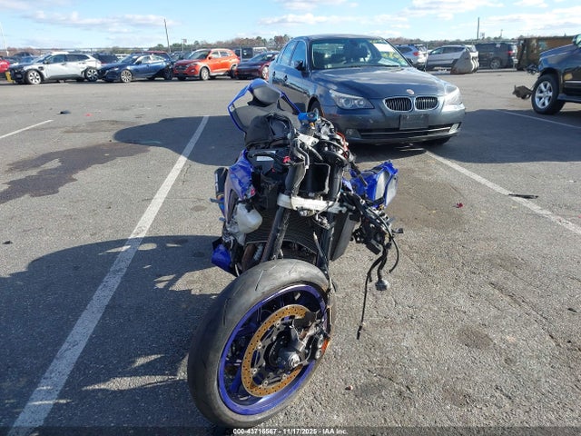 2023 Yamaha Yzfr1 მანქანა იყიდება აუქციონზე, vin: JYARN66E1PA003469, აუქციონის ნომერი: 43716567