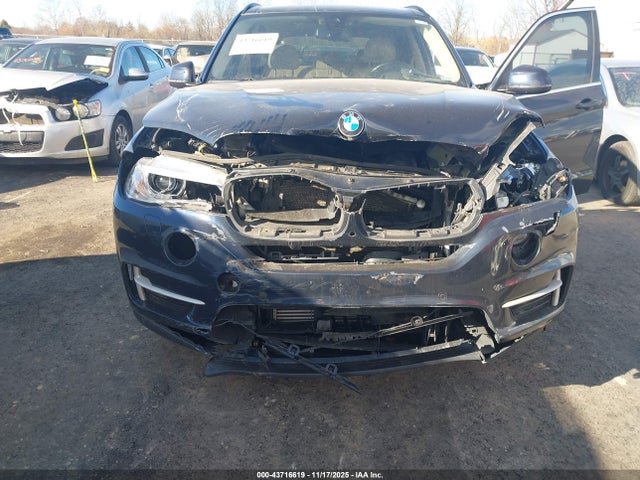 2016 BMW X5 5UXKR0C54G0P30427 Photo 5