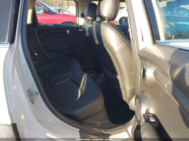 2016 MINI HARDTOP WMWXU1C54G2D09369 Photo 7