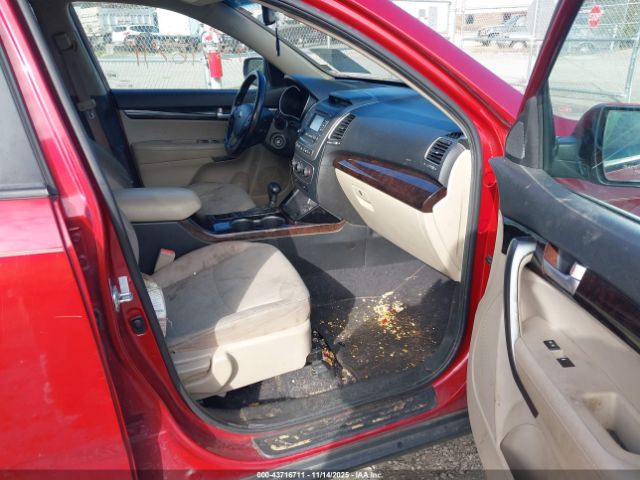 2014 KIA SORENTO 5XYKTCA68EG539598 Photo 4