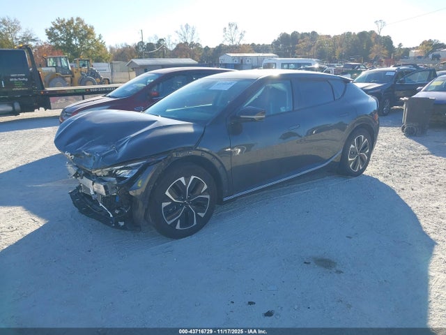 KIA Ev6 Wind 2022 KNDC34LA5N5070877 Image 2