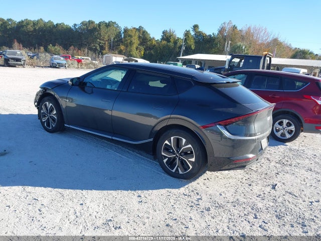 KIA Ev6 Wind 2022 KNDC34LA5N5070877 Image 3