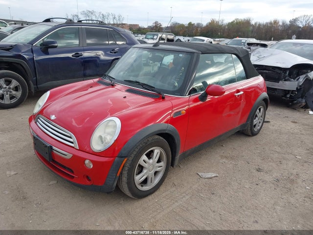 2006 MINI COOPER WMWRF33516TG14383 Photo 1