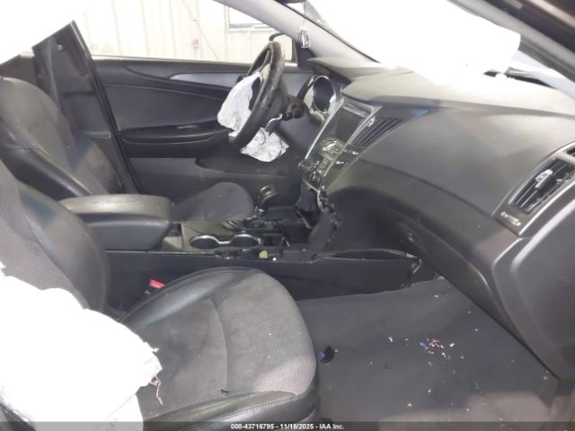 2011 HYUNDAI SONATA 5NPEC4AC2BH130977 Photo 4