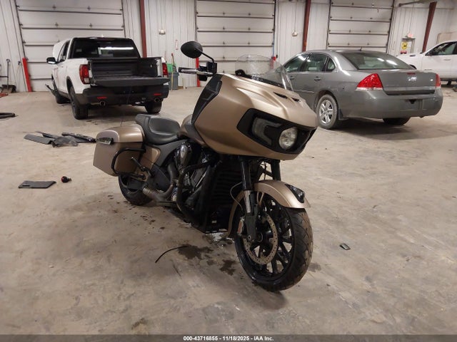 2020 INDIAN MOTORCYCLE CO. CHALLENGER 56KLCDRR4L3386268