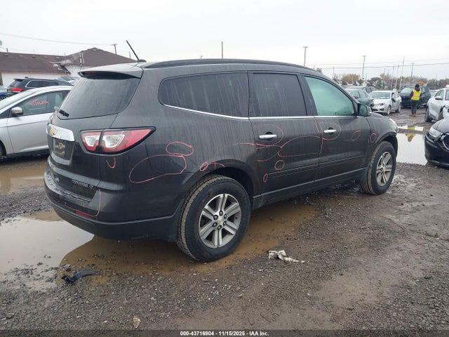 2015 CHEVROLET TRAVERSE 1GNKVHKD4FJ181333 Photo 3