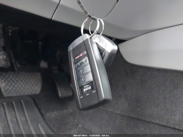 2019 ACURA TLX 19UUB2F81KA002293 Photo 10