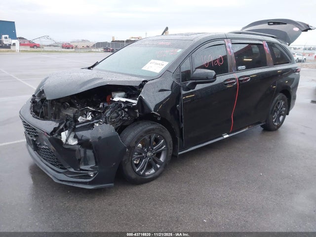 5TDDSKFC4SS181659 Toyota Sienna Xse